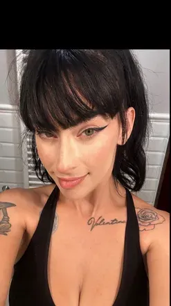 OnlyFans cuenta lunafreyaxo previous_headers_1 4