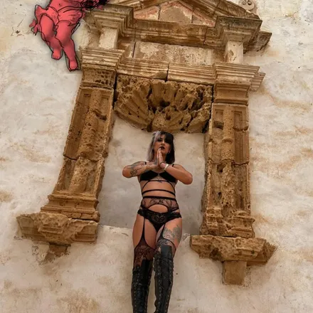 OnlyFans cuenta thesamemadness header 2