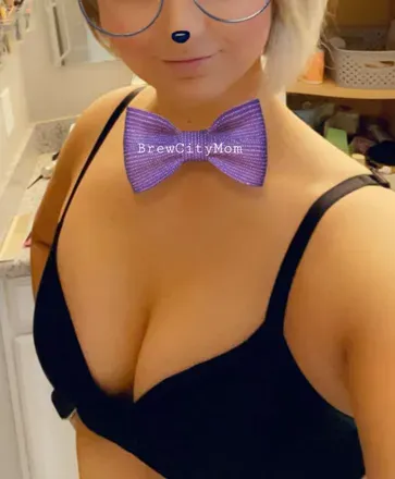 OnlyFans cuenta brewcitymom avatar 1