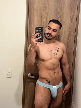 OnlyFans cuenta osscarpatino1 avatar 1