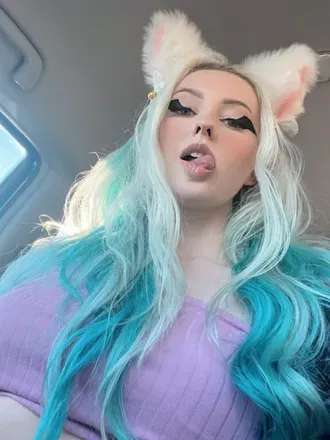 OnlyFans cuenta little_mermaidd0 avatar 1