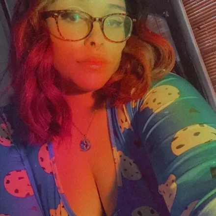 OnlyFans account  plusizebri avatar 1