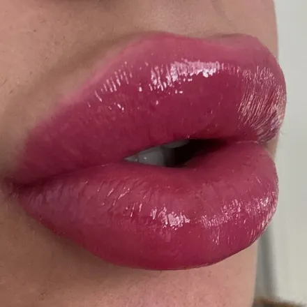 OnlyFans cuenta thesallysummerfield header 2