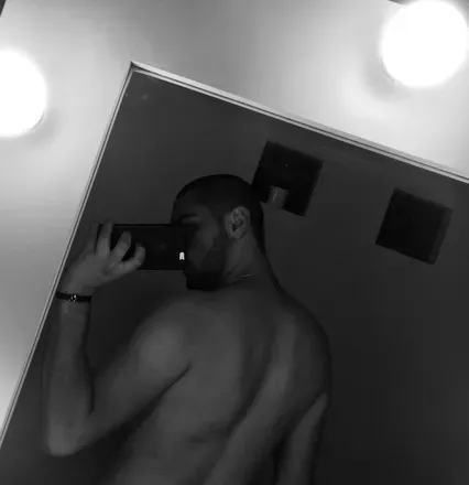 OnlyFans account  alejandrobb19 avatar 1