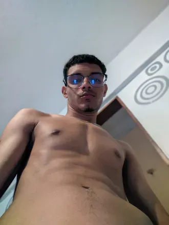 OnlyFans cuenta papiialex2345 header 2