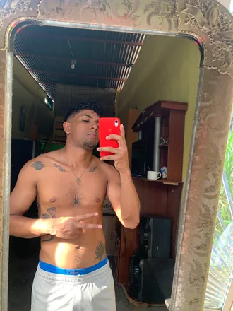 OnlyFans cuenta donnyzambrano header 2