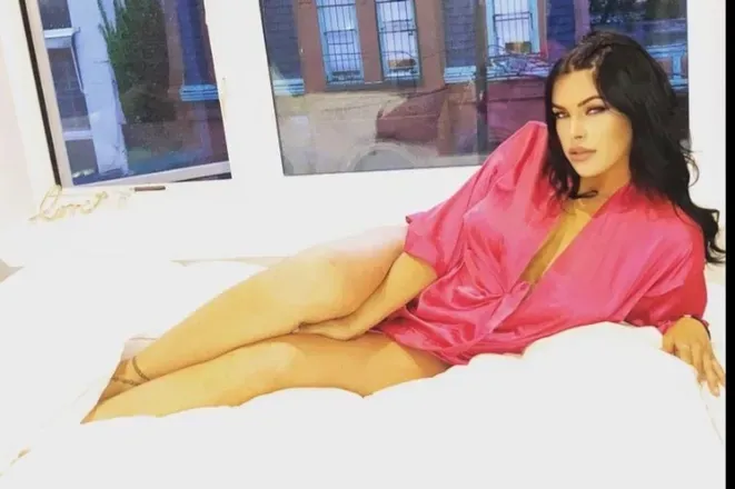 OnlyFans cuenta septemberrfox header 2