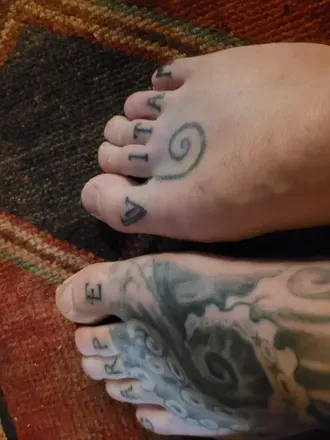OnlyFans account  unstarvinartist header 2