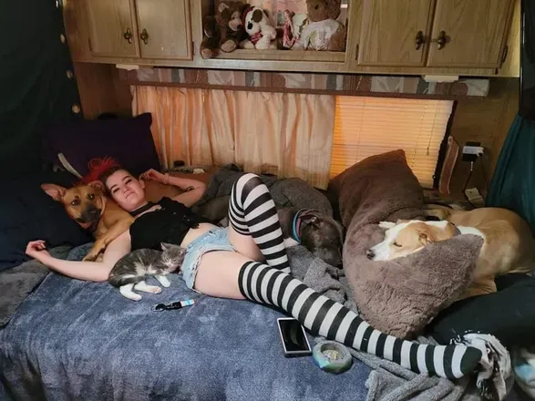 OnlyFans cuenta kisaneko header 2