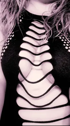 OnlyFans account  daddyslilgirl0420 avatar 1