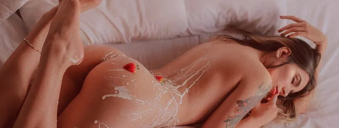 OnlyFans cuenta myvanny header 2