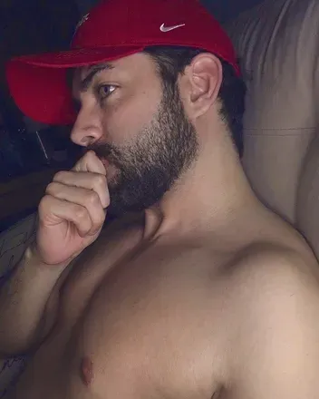 OnlyFans account  derek.murilo avatar 1