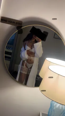OnlyFans cuenta rose_aesthetic1 header 2