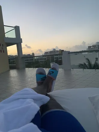 OnlyFans cuenta cadillak header 2