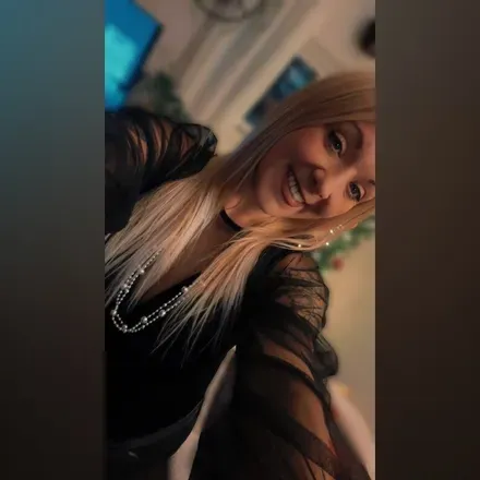 OnlyFans cuenta rararose avatar 1
