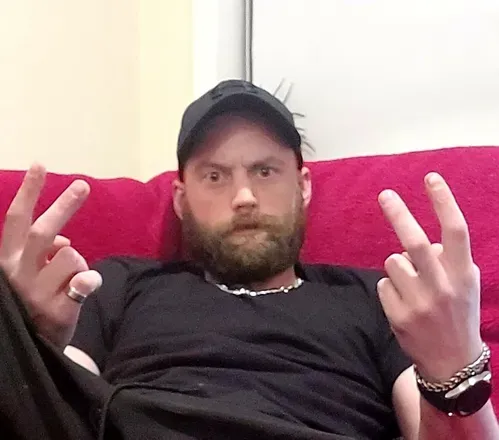 OnlyFans account  ben.2103 avatar 1