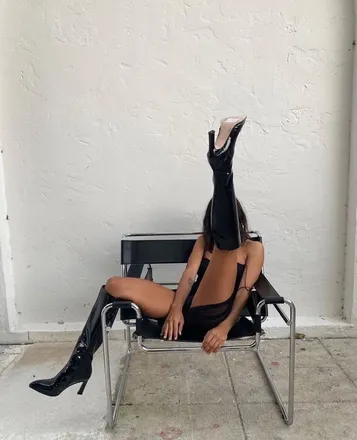 OnlyFans account  bratuiulia header 2