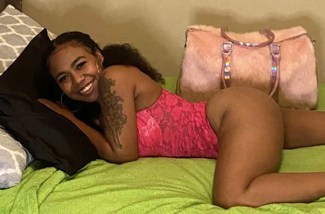 OnlyFans cuenta daybydaybby header 2