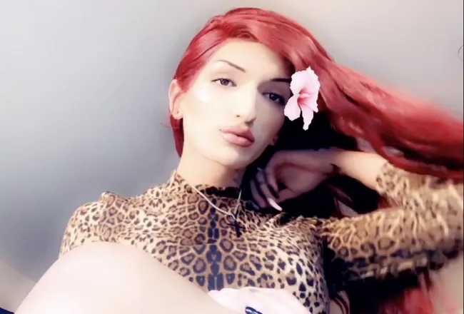 OnlyFans cuenta sagethetransqueen header 2