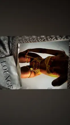 OnlyFans cuenta courtneymaddenxo header 2