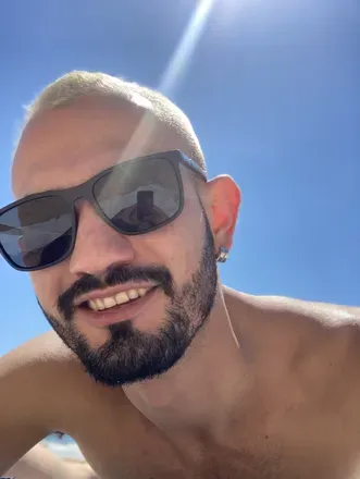 OnlyFans cuenta u53880896 header 2