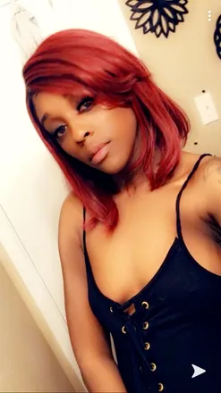 OnlyFans cuenta twiixe header 2