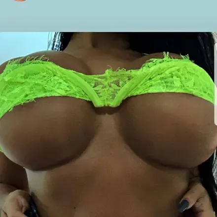 OnlyFans cuenta kristilouise1 avatar 1
