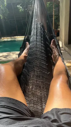 OnlyFans account  yourmbboy header 2