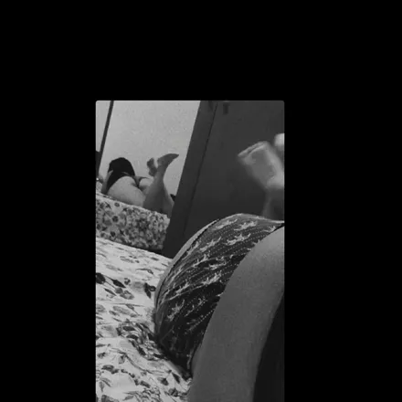 OnlyFans cuenta laaribaalt header 2