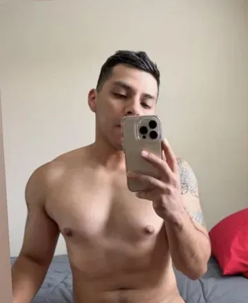 OnlyFans account  howlcee avatar 1