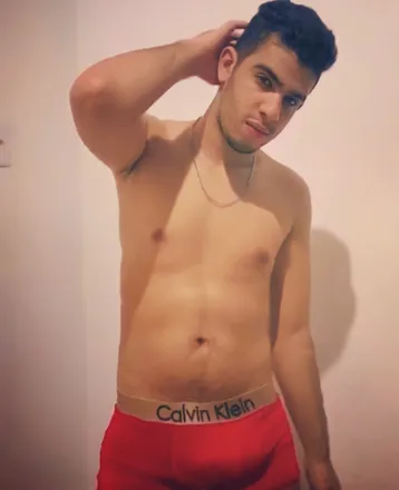 OnlyFans cuenta meninoprivate previous_headers_1 4
