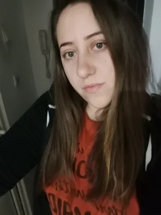 OnlyFans cuenta lavinia98 header 2