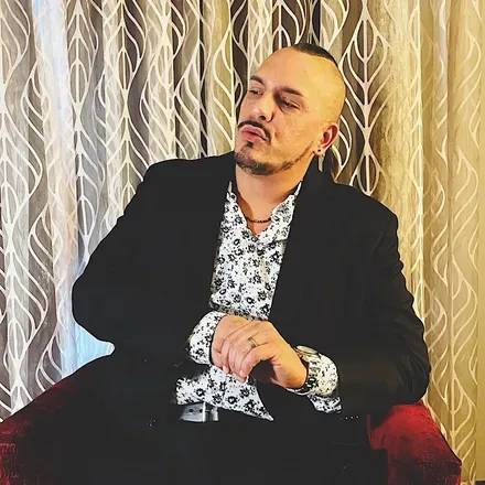 OnlyFans cuenta mrpeacockhunts avatar 1