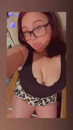 OnlyFans cuenta thiccbrat00 avatar 1