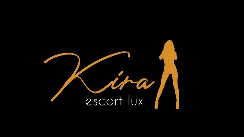 OnlyFans account  kira.luxxx header 2