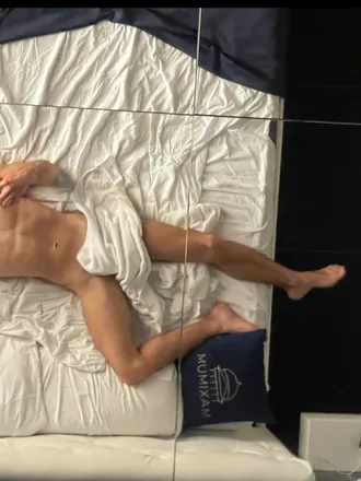OnlyFans cuenta dottor_hot header 2