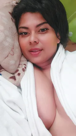 OnlyFans cuenta elisamora21 header 2