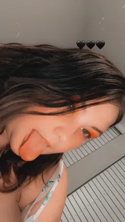 OnlyFans cuenta violetskies1 avatar 1