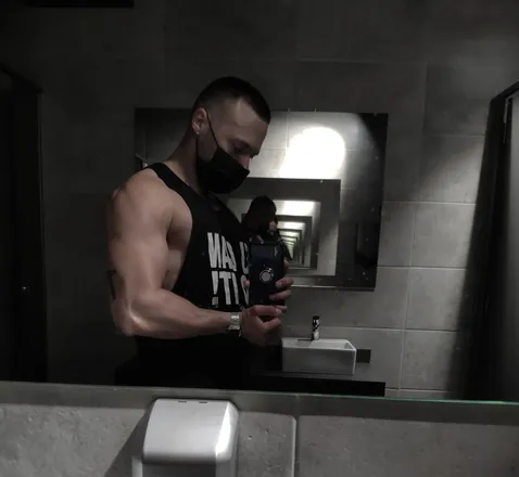 OnlyFans cuenta bfitnvm header 2