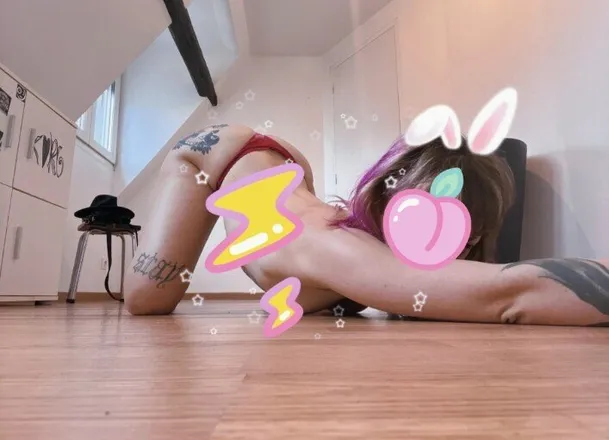 OnlyFans cuenta zhenaoff header 2