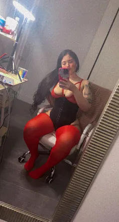 OnlyFans cuenta hi_laylaa header 2