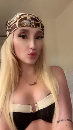 OnlyFans cuenta beverlyk avatar 1