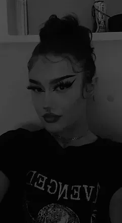 OnlyFans cuenta lilllie_666 avatar 1