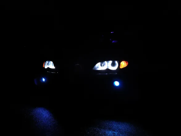 OnlyFans cuenta blueeyebimmer header 2