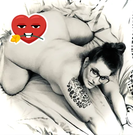 OnlyFans cuenta hottielynn05 header 2