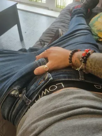 OnlyFans account  drewmartinxxx avatar 1