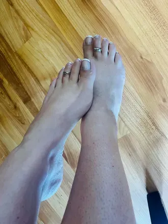 OnlyFans cuenta footlover.sisters avatar 1
