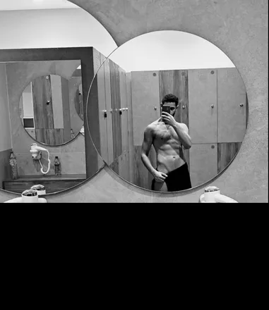 OnlyFans cuenta khalil_tayari header 2