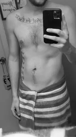 OnlyFans cuenta youngandhungtexan header 2