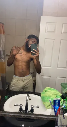 OnlyFans cuenta theadsolute header 2